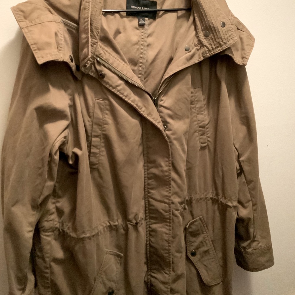 Banana Republic olive green parka jacket
